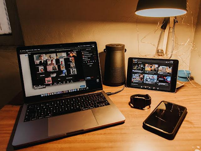 Different topics are available for advertisers to create a wonderful story to make impressive Youtube Ads. Image by Gabriel Benois, Unsplash License.