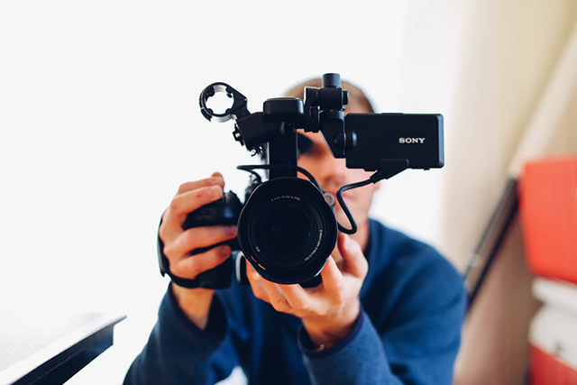 Every marketing strategy must incorporate video as a key component. (Seth Doyle, Unsplash, Unsplash License)